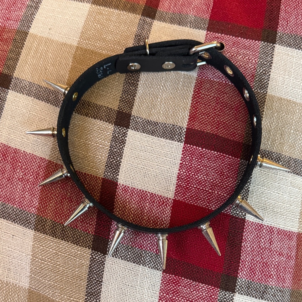 AS SEEN ON DRAKE - Leather Punk Black Spiked Choker Collar - Brand New - Picture 5 of 6